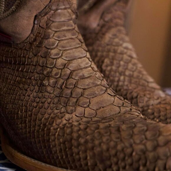 Texas Country Official Python Boots (Round Toe) - Picture 4 of 12